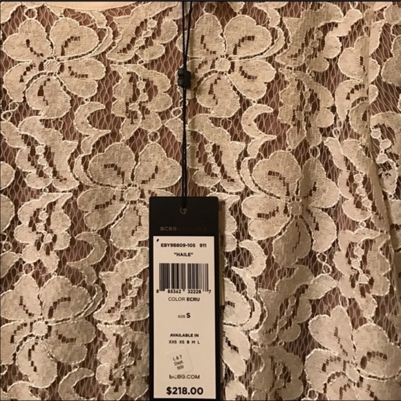 BCBG lace romper - Picture 4 of 5